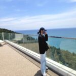 Yoon Ji-min Instagram - 다좋았던날💕 . . #하늘 #바다 #구름 #너 #그리고 #부산시립미술관 #이형구작가님