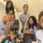 Yoon Ji-min Instagram - 이제 30분있음 우리들의차차차~~♡ 내소원하나 여자들끼리 여행가기! 너무 좋아 사랑해~~~~~💚 . . #우리들의차차차 #월요일 #8시40분 #Tvn