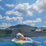 Yoon Ji-min Instagram - 정말 최선을 다해 놀았던 올 여름🤣 . . #enough #summer #👋
