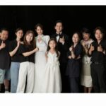 Yoon Ji-min Instagram - 우리 결혼 10주년됐어요^^♡ (긴글주의^^;) 처음에 리마인드 웨딩을 찍는다 생각했을땐 뭔가 부끄럽기도 했는데.. 가장 사랑하는 사람들과 작업하는건 정말 축복인것같아요.. 아주 많이 감사한 하루였답니다 더 개인적으로는 10년전에 나보다 더 내 결혼식에 애정을 갖고 진행해준 너무 멋진언니들과 다시 10주년 리마인드웨딩을 진행한다는것이 너무나 의미있고 감사했답니다! 사랑하는 언니들 20주년도 함께해주시져~~♡ 잘 살아볼께요ㅋㅋㅋ 우리 가족을 사랑으로 보듬으며 함께 촬영해주신 그날의 모든분들께 진심으로 감사드려요 넘치게 감사합니다🙏 👰🏻‍♀️윤지민 @yoonjiminhi 🤵🏻권해성 @haesunghi 𝙈𝙖𝙠𝙚𝙪𝙥 우현증 대표 원장 @woo_merci_captain 𝙃𝙖𝙞𝙧 인혜 원장 @inhye_j14 𝙒𝙚𝙙𝙙𝙞𝙣𝙜 𝙙𝙞𝙧𝙚𝙘𝙩𝙤𝙧 장부자 대표 @boojachang 𝐃𝐀𝐃𝐀 𝐬𝐭𝐮𝐝𝐢𝐨 #이정훈작가 @junghoon_2 ⠀ ▪️Studio #다다스튜디오 @dada.studio.roseselavy #다다아트포토 @dada.studio.artphoto #다다스튜디오역삼 #다다역삼 ▪️Dress #아틀리에쿠 @atelierku_official ⠀ ▪️Suit #로드앤테일러 @lordandtailor_official ▪️Hair&Make up #우현증메르시 @mercibeautyhouse ▪️Flower #닉스플로스 @nixflos_official⠀ ▪️Juwellery #파인주얼리 #하이주얼리 #웨딩티아라 #알리앙스잼 @all