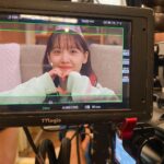 Yoona Instagram – 🙇🏻‍♀️🙇🏻‍♀️🙋🏻‍♀️
#천사랑 😇🫶🏻
#킹더랜드없는첫주말
#비하인드컷