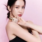 Yoona Instagram - new📸 #에스티로더 @esteelauderkr