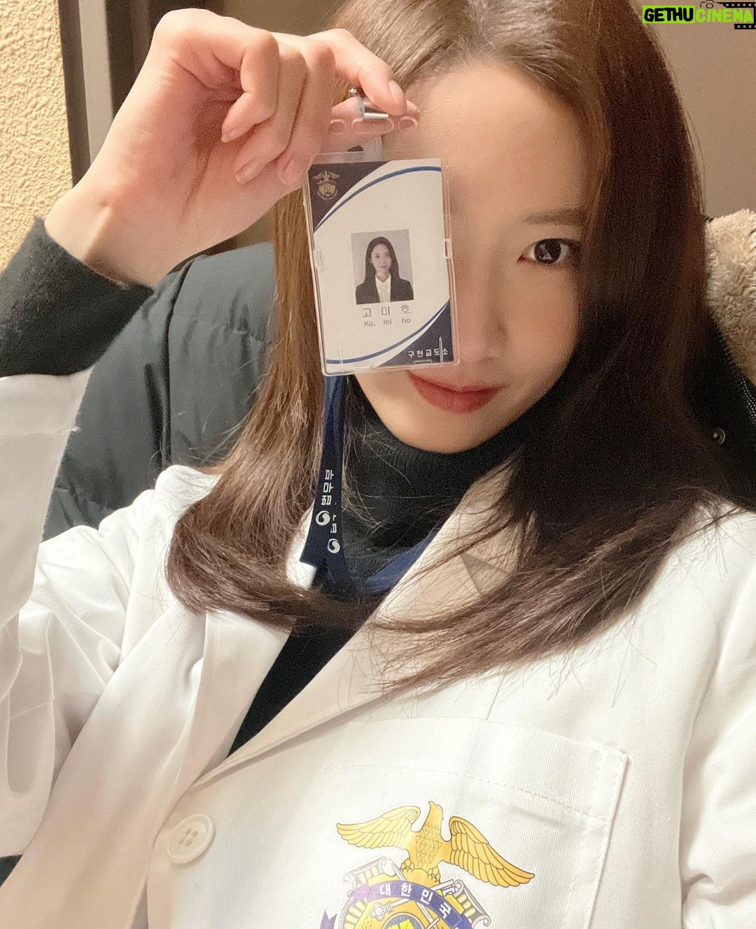 Yoona Instagram - 그래서 빅마우스는 누구..? 😜 #MBC금토드라마 #빅마우스
