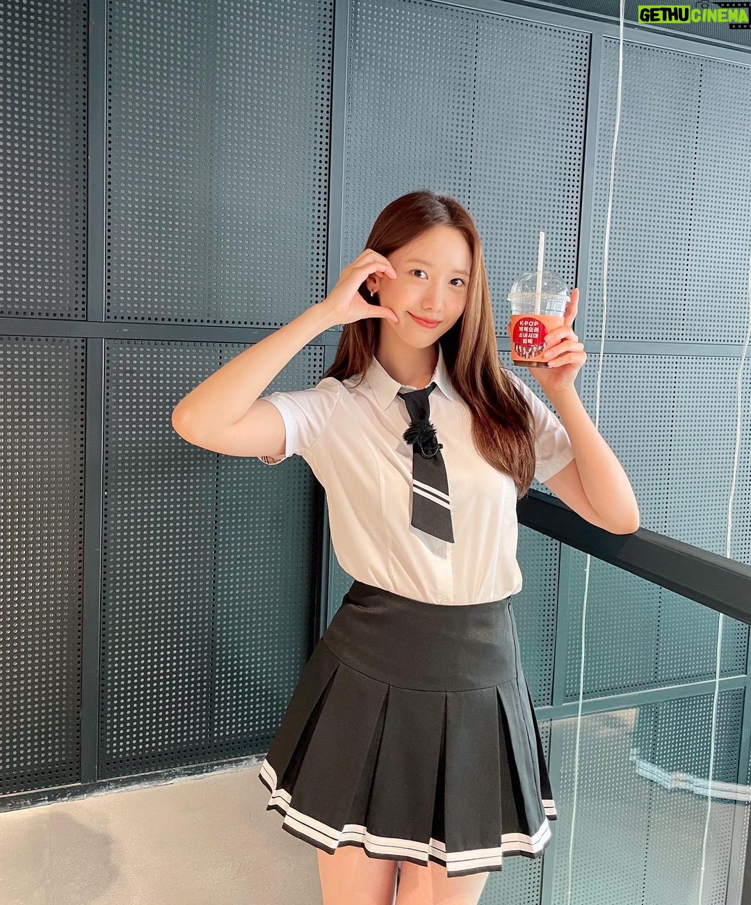 Yoona Instagram - 소원커피 먹고 힘내서 #아는형님 잘 다녀왔어 고마워 🫶🏻