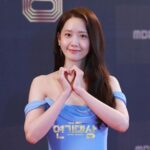 Yoona Instagram – 기분좋은 만남🥰 축하츄카