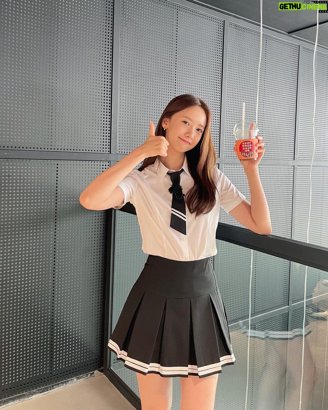 Yoona Instagram - 소원커피 먹고 힘내서 #아는형님 잘 다녀왔어 고마워 🫶🏻