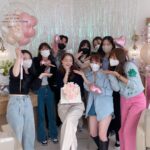 Yoona Instagram – #빅마우스 마지막촬영
울 스텝들이 준비해준 포토존에
협찬도 어렵다는 시크릿쥬쥬 
풀장착하고💕
이제 미호 안녕😭마음이 뭉클