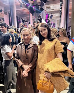 Yoona Instagram - Another amazing s/s Fashion Show 😉
in Paris 
Breathtaking ! 

@MiuMiu #MiuMiuSS24 #MiuMiu