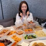 Yoona Instagram - 이번 추석은 싱가포르에서 크랩크랩😋