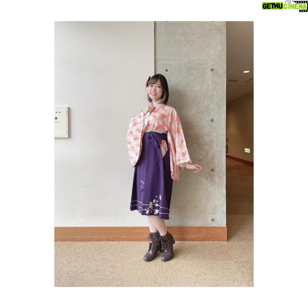 Yoshino Aoyama Instagram - #0916 ♨️🤍 ・ 「温泉むすめ ミニライブ＆トークイベント in #飯坂温泉 vol.2」 ありがとうございました♨️💚🤍💛🩷♨️ ・ ・ 人吉青井と出会ってから初めてのライブイベント！ 出演することができて嬉しかったです。 当日は人吉からえんやこらとパネルも飯坂温泉に集まってくれて、実は人吉温泉のステーションビジネスホテル天守閣の方と直接お話することができて…！！！！ 新たなグッズのサンプルもいただいてしまいました☺️🧸嬉しい！ ・ 衣装も本当に可愛かったので全部載せます！ アンコールお衣装のソロ無かったのでチーム81の写真🦉 ひみたすと久々にお話しできて嬉しかったな､､､､､､✉️ 推し増しは愛だよね？ ・ ・ ・ #温泉むすめ #飯坂温むすイベント #熊本県 #人吉温泉 の #人吉青井 もよろしくね