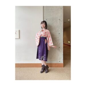Yoshino Aoyama Instagram - #0916 ♨️🤍
・
「温泉むすめ ミニライブ＆トークイベント in #飯坂温泉 vol.2」
ありがとうございました♨️💚🤍💛🩷♨️
・
・
人吉青井と出会ってから初めてのライブイベント！
出演することができて嬉しかったです。
当日は人吉からえんやこらとパネルも飯坂温泉に集まってくれて、実は人吉温泉のステーションビジネスホテル天守閣の方と直接お話することができて…！！！！
新たなグッズのサンプルもいただいてしまいました☺️🧸嬉しい！
・
衣装も本当に可愛かったので全部載せます！
アンコールお衣装のソロ無かったのでチーム81の写真🦉
ひみたすと久々にお話しできて嬉しかったな､､､､､､✉️
推し増しは愛だよね？
・
・
・
#温泉むすめ #飯坂温むすイベント 
#熊本県 #人吉温泉 の #人吉青井 もよろしくね