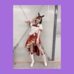 Yoshino Aoyama Instagram - #1106 🐎🎤 ・ ・ 「ウマ娘 プリティーダービー 4th EVENT SPECIAL DREAMERS!! EXTRA STAGE」 ゴールイン！⭐︎⭐︎ ⁡ 本当に本当に多くの愛と熱量を持って、 多岐にわたるコンテンツを送り出し続けているウマ娘。 そんな大きな渦の中に自分が飛び込んでいることが、 今でも少し不思議な感覚です。 ⁡ 歴史にも時間にも負けない愛を、 どれだけ魅せられるかどれだけ役に注ぎ込めるか。 そんなことをずっと考えていた日々でした。 ⁡ “うまぴょい伝説”に始まり、 同期組で“ぴょいっと♪はれるや!” うまゆるから“ゆるパカHAPPY DAYS!” 紡がれる絆を見せた“winning the soul” ぱかアゲMIXから“Never Looking Back(Remix Ver.)” “We are DREAMERS!!”でひとつになり終わり、 “GIRLS' LEGEND U”でまた出会いました。 最後はもう一度“うまぴょい伝説”！ ⁡ 大きな大きなトレーナーさんの愛を全身で感じられる あっという間の4時間でした。 ⁡ ダンスの先生方やウマ娘スタッフの皆さんにも 本当にたくさん支えられました。 どうしてツヨシがこの曲を歌うのか、その意味や伝えたいこともしっかりばっちりちゃーんと教えていただき、このライブを通してツルマルツヨシというウマ娘のことをより知れた気がします。 ⁡ 歴史上叶えられなかった夢を、叶えられるウマ娘。 ⁡ これからも芝居、歌やパフォーマンスを通して ツヨシをツヨシらしく表現できるように もっともっと…立派になりたいと思います💪 その心は、強し。 引き続きよろしくお願いいたします。 ⁡ 本当に本当にありがとうございました！ ・ ・ #ウマ娘 #ウマ娘4th #ツルマルツヨシ