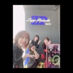 Yoshino Aoyama Instagram - #0521 🌌🎸 ・ 「結束バンドLIVE-恒星-」 ・ 終わってからだいぶ経ちましたが、現地・配信をご覧いただいた皆さんありがとうございました。 ・ ラジオの方でたっっぷり振り返りましたし、 なんとギターヒーローへの道“第2弾”も後日公開されることになりました､､！ すべてはライブとラジオ、そして密着映像に置いて行きましたので、お写真の共有のみさせてください。 ・ ・ 1枚目 ZeppHaneda来たぞーーー！ 2枚目 かっこつけっそくばんど 3枚目 喜多さん、かっこいいなあ…。 4枚目 お母さん(末柄さん)､､love. 5枚目 お衣装もとてもこだわりまみれです。 6枚目 イヤモニも特注！結束バンド仕様なんですよ…！ 7枚目 よぴいくみの誕生日サプライズ！ 8枚目 相棒しっかりシートベルトで輸送 ⁡ ⁡ 𝘛𝘩𝘢𝘯𝘬 𝘺𝘰𝘶. ⁡ ⁡ ⁡ #ぼっちざろっく #結束バンド #BocchitheRock #KessokuBand #鈴代紗弓 #伊地知虹夏 役🥁 #水野朔 #山田リョウ 役🌿 #長谷川育美 #喜多郁代 役🎤 #青山吉能 #後藤ひとり 役🎸 ⁡ #結束バンド恒星 ⁡ 私もっとギターうまくなりたい、かも。