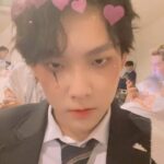 Yu-Jia Lin Instagram - 後台的我們🥰 第一個影片想要裝兇但露餡了🤪 #林毓家 #家家 #原子少年 #演唱會 #小丑的制服 #ice