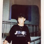 Yu-Jia Lin Instagram - 澎湖之旅所拍照片🤪 只能說整體都漂亮🥰 但我快被熱死了🥲 #林毓家 #家家 #澎湖 #ootd #熱 #風景 #🦊 #❤️ #👻 #仙人掌冰好吃 #隊長管不到 #爽
