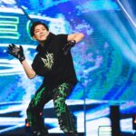 Yu-Jia Lin Instagram - 先送大家表演照 還有其他篇文放心❤️🥰 #原子少年 #原子少年atomboyz #林毓家 #家家 #冰塊