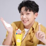 Yu-Jia Lin Instagram - 最近我常常去打籃球真的很容易流汗 所以現在我每天運動結束後我回家的第一件事情就是馬上洗臉! 因為我平常只要流汗很容易會覺得很不舒服 肌膚很油膩不光滑 而洗臉能馬上感覺到乾淨清爽 想跟大家介紹一個我最愛用的洗臉神器❤️ 日本熱銷15年NO.1的專科SENKA 超微米毛孔淨化潔顏乳🥰 它非常細緻也有濃密的微米養肌泡泡能徹底的清潔我堵塞的毛孔髒污 日本柚子精華淨化毛孔,更能有效減少黑頭粉刺並且去除老化的角質🥰 不僅如此還添加蠶絲蛋白保濕精華 還有雙重玻尿酸 更有12種肌膚保養成分,讓肌膚更水嫩 也讓你洗完臉後毛孔更緊緻,整個人在鏡頭上就能非常自然的呈現出透亮的肌膚 超級推薦大家使用❤️ AcQUA 源少年就是毛孔救援隊好夥伴! 請至各大屈臣氏、康是美、寶雅、MOMO 購物網、蝦皮商城等各大通路與電商平台均有販售 快去買起來跟我用一樣的神器😘 毛孔救援隊送大禮~ 在哪抽獎:專科官方IG @senkataiwan 抽獎獎品:超限定! AcQUA全簽名禮盒組（共有20組） 相關規則詳情請見抽獎文❤️ #專科 #SENKA #超微米毛孔淨化潔顏乳 #日台洗顏冠軍 #毛孔緊緻 #有感拋光 #毛孔救援隊