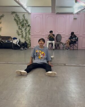 Yu-Jia Lin Instagram - 水星搞怪系列🤪
第二集😘
我手機裡都是這種東西了🤣
慢慢跟你們分享💕
#林毓家 #家家 #搞怪系列 #搞笑 #原子少年 #原子少年atomboyz #atomboyz #水星