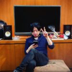 Yu Takahashi Instagram - #ラスボス攻略中 #朝8時から文化放送 #あります #高橋優 Photo by #池窪さん