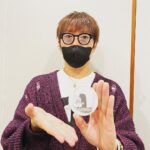 Yu Takahashi Instagram – #高橋優のリアラジ
メールが読まれた方へお送りしている缶バッジがリニューアルしました⛄️
番組へのメールお待ちしてます！

https://audee.jp/program/show/7462

#高橋優
#リアラジ
