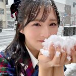 Yui Oguri Instagram - 北海道の雪はとってもふわふわ~❄️ #北海道 #クリスマスイブ #優里　さん