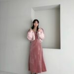 Yui Oguri Instagram - coming soon ~🩰🧴🫧 12月8日公開〜 #dazzlin#ダズリン #onepiece #pink