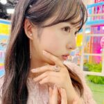 Yui Oguri Instagram - LOVE it 🐄🩶 最近、アクセサリーがすきです☺︎ #ラヴィット #ヘアアレンジ #マグネットピアス #アクセサリー
