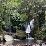 Yuki Kato Instagram - Nature’s blessings ✨ One of the perks living in Indonesia, mau istirahatkan pikiran tinggal ke alam. Mau hutan, pantai, air terjun, laut, gunung, keindahan bawah laut, bukit, you name it semua kita punya. Sudah diberi kemudahan ini masa kita masih aja engga ada itikad buat merawat, menyayangi dan menjaga alam kita? Perbuatan yg paaaling simple dan gampang adalah buang sampah pada tempatnya. Ga ada tempat sampah disekitar km? Engga ada masalah, simpan aja dulu di kantong atau di tas. Sampai kamu menemukan tempat sampah. Please bikin ini jadi habit baru kalian ya sobat, i know we can do it! Love you sobaaaaat❤️ #diaryukikato