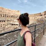 Yuki Kato Instagram - Salah satu bucket list selama ini, akhirnya terpenuhi jugaaaaa!!!! Dulu cuma bisa liat dibuku, video, film documenter dan foto ngebayangin colosseum itu sebesar apa, feelsnya gimana hehehe Seneng bgt aaaaa! Keliling colosseum pakai audio guide juga udh cukup bgt buat aku.. sekian #diaryukikato 🩷 Colosseum,Rome,Italy