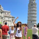 Yuki Kato Instagram – Another bucket list checked!
Menara Pisa!!! Betul miring ya bangunannya!! Dan tentu tidak aku lupakan foto turis dooong! Minta tolong sama turis yg lain untuk fotoin hehe susah juga yaa untuk foto yg clear gt wkwk kalo engga background banyak bgt org, sama mau foto yg ala2 dorong menaranya tapi kelewatan… berasa lagi tos tp dikacangin xixixi
Udah gitu aja ya #diaryukikato kali ini ✨ Torre Di Pisa