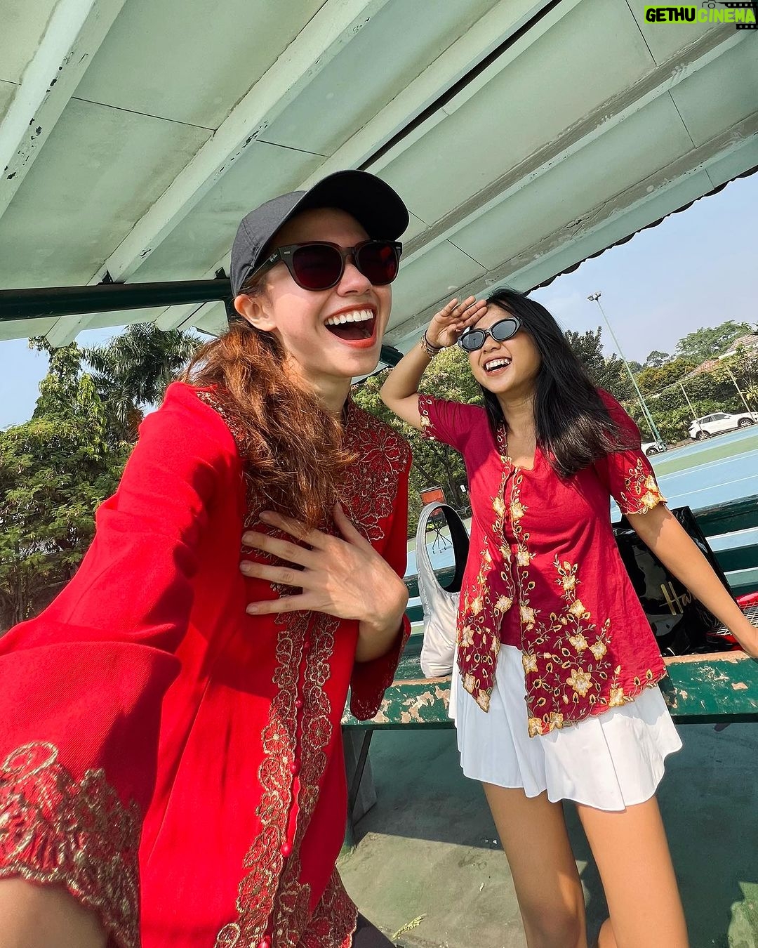 Yuki Kato Instagram - #diaryukikato mengucapkan, Dirgahayu Republik Indonesia ❤️🤍 Di tahun ke78 ini semoga tambah mantap. cinta selaluuu padamu negrikuuu. semoga nilai-nilai pancasila bisa selalu diterapkan dalam kehidupan sehari-hari. A? Miiiiiiiin ✨