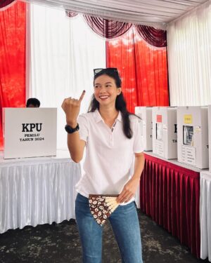 Yuki Kato Instagram - Voted!

Slide terakhir memang bikin spontan uhuuuuy

#diaryukikato