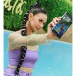 Yuki Kato Instagram – New year, new phone! 

Had a blast on @vivo_indonesia newest Y series launch, the Y100 5G! 

Mantap Y!