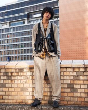 Yuki Kura Instagram - superNova. 19SS collection.

Photographer : 干田 哲平 @teppeihoshida 
Stylist : 伊藤省吾
Model : 倉 悠貴 @kura__yuki 
Model : 玖瑠実 @kurumi_0125_