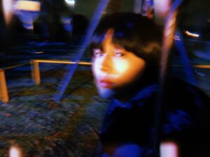 Yuki Kura Instagram - NHK Eテレ
Eうた♪ドラマ「歌のおじさん Eたん」
本日からです。
18時45分~
是非観てください！ 📸by @ikeda_akana 
#Eうた #歌のおじさんEたん