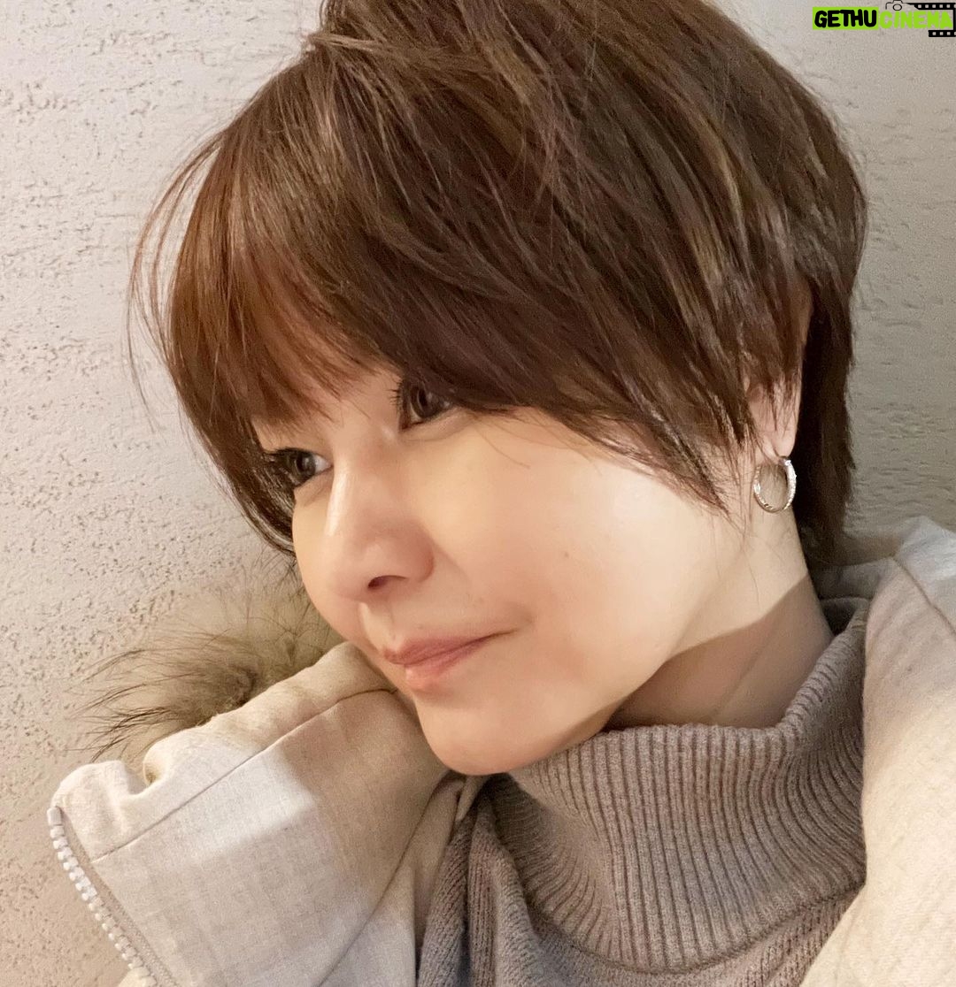 Yuko Nakazawa - 3.9K Likes - ⭐︎⭐︎
今日のお仕事に合わせて
思い切って
ショートにした。
いかがでしょうか。
#ミントメゾン
#いつもありがとうございます
#ショートヘア
#朝の寝癖ヤバい
🤣