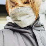 Yuko Nakazawa Instagram - ✴︎✴︎ なんなん？この寒さ。 風が冷たすぎる🥶 寒いけど トレーニングに行かねば！ 持久力ある筋肉を 育成中💪 おかあさん、ムキムキになるから！ と、 去年息子に宣言したら やだー！このプニプニがいいー！ と二の腕に吸い付いてきた。 可愛い、、くっついてきてくれるの 嬉しい、、けど、そのプニプニが おかあさんはイヤなんだよ😑 #筋トレ #筋肉がほしい #改造中