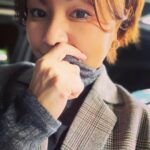 Yuko Nakazawa Instagram – ・・

チェック柄のジレ。
可愛い。

コーディネートに何か足りない時
羽織るだけで印象が変わる。

今日は寒いなぁ。

チェック柄
やっぱり好きなのかもしれない。

#好きなお洋服
#ジレ #ベスト #ジャケット