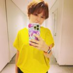 Yuko Nakazawa Instagram - ⭐︎⭐︎ 今日は火曜日。 朝は ももち浜ストアの生放送でした。 長らく通わせてもらっている TNCさん。 今日も廊下でいつも通りに会えそうな気がして。 いつもと同じようで同じじゃない。 でも、 笑顔で元気でいよう。 だから、黄色着ました。 柔らか生地に癒されます。 そんな今日のはなし。 #ももち浜ストア #火曜日 #生放送 #ありがとうございました
