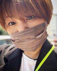 Yuko Nakazawa Instagram - ⭐︎⭐︎ ご縁をいただき ずっとやりたかったトレーニング開始。 今日は身体動かしてきました。 ８月宣言したので、 しっかり身体作っていかないと😤w #トレーニング開始