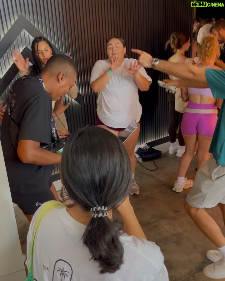 Yulia Kirillova Instagram - the longest set I’ve ever played! Thank you @oneractive for having me at your LA event for the second time 🚀I’m proud to be a part of such a strong and supportive female community. For more to come ❤️ Los Angeles, California