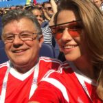 Yuliya Topolnitskaya Instagram - Папочка,сегодня ровно год как тебя нет рядом … Ты знаешь,весь этот год было очень тяжело,безумно Па!Но я очень стараюсь,правда!Каждую секунду я думаю о тебе,я бы все отдала сейчас за то,чтобы обнять тебя,прижаться к тебе,почувствовать твой запах,услышать твой голос и получить поцелуй на прощание,лишь бы хоть минутку я бы смогла поговорить с тобой,послушать как ты поешь песни,рассказываешь смешные истории из своего детства,читаешь стихи,кричать с тобой,когда твоя любимая футбольная команда забила гол,попросить совета и просто поделиться всем,что происходит со мной! мне так тебя не хватает,наших разговоров,мне так хочется услышать твой смех и очень долго смеяться над твоими шутками,почувствовать как ты убираешь мои слёзы своей рукой! Но я знаю,что ты всегда со мной и я чувствую это,Па!Я так сильно скучаю по тебе,по твоей улыбке,Па! Ты моё сердце и моя душа! И я безумно люблю тебя… Твоя Ю
