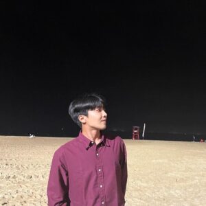 Yun Sung Instagram - 해운대 밤바다 ♥️