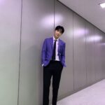 Yun Sung Instagram – 가야한다면 ~ 어차피 가야한다면~ 🧞‍♂️💗