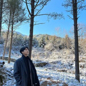 Yun Sung Instagram - 드뎌 첫눈 봤다🤍