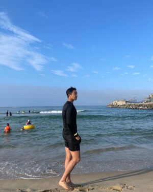 Yun Sung Instagram - 바다다!!!💙🌊🎣🐟