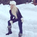 Yvette Rachelle Instagram - ❄❄#Snow snow snow and more snow in the forecast! ❄❄My #UniversalPictures film #SantaStoleOurDog was a big hit at #WhistlerFilmFestival with Actors Ed Asner, Eric Roberts, and Yvette Rachelle playing Snowflake the Elf. Do check out the funny family film on # Amazon #Redbox #itunes .There is #mammothfilmfestival this weekend which is such a picturesque mountainous area in #Mammothlakes California to have a film festival #Mammoth #skiing Gorgeous spa & ski Resorts #junelake #DoubleEagleResort #ritzwhistler #steinericksonlodge #Sephora #snowboots #ilovemrmittens #skihat #lovemukluks #ralphlauren #nordstroms Peace love fun in the snow Stay Warm!!