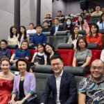 Yvonne Lim Instagram - My heart is full of gratitude…thank you to all media friends for turning up to our special media preview. 💕 . My deepest appreciation to @lowyenling.sg for taking the time, always so encouraging, supporting and pushing me to do my best. 《Hope》 is shot mostly in Little Guilin, Ren Ci @ Bt Batok St 52 and Bt Gombak area. Thank you very much to all residents and everyone at Ren Ci for accommodating us.🙏🏻 . 感谢全体媒体朋友们，给我最大的支持与鼓励陪着我开启《希望》。感恩！😘 . #MirxesHealth #EarlyDetectionMatters #preventivehealthcare #KnowYourRisk #cherishlovedones #平安 #健康 #感恩