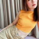 Yvonne Lim Instagram - Cant remember when was the last I ever wore a cropped top...but i knew for sure it has been very long...wasn't confident if i could fit into one too...😅🫣 . Am glad i have dear girlfriend @violaerin to put me in pace with what's trending...😘 . 只能说偶尔OK但不能每次...我太爱吃了啦！🤣🤭😋 . @lovebonito #ootd #lovebonito #croptop #challengemyself #lookgoodfeelgood #happymummy #没想到我还可以 #害羞的叻🫣 #平安 #健康 #感恩