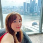 Yvonne Lim Instagram - Busy, Short but Sweet...🇸🇬🥰. Thank you for the love 😘. . 虽短暂但是美好的...🥰🌈🍀 . #tbt #homesweethome #alwaysgoodtobeback #earlybirthdaycelebration #familytrip #lastminuteholiday #myjoyandhappiness #mysunshine #happyAJ #happyAlexa #happymummy #田家趴趴走 #亲子 #平安 #健康 #感恩 Marina Bay Sands,singapore